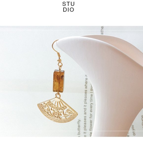 Ancient Asian Fan Stone Drop Earrings - Picture 11 of 11